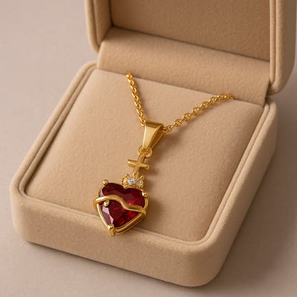 Colar Feminino Sagrado Coração em Rubi Banhado a Ouro 18k