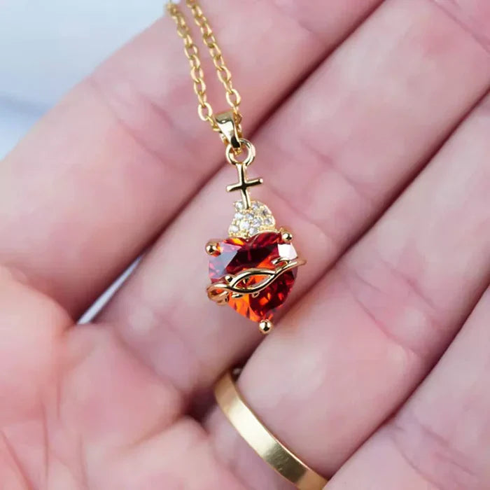 Colar Feminino Sagrado Coração em Rubi Banhado a Ouro 18k